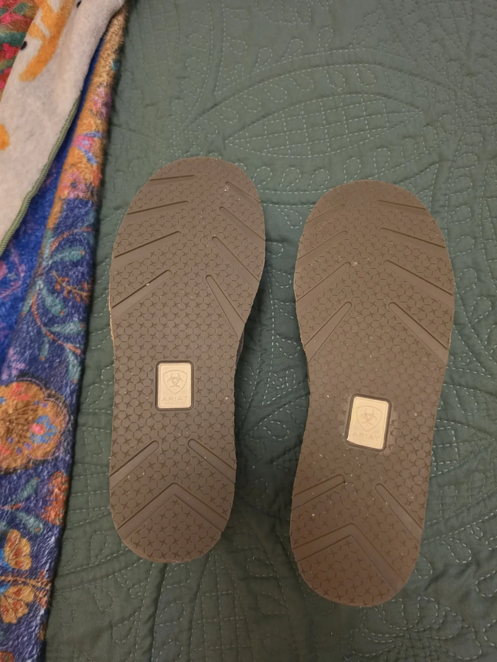 Ariat casual slip